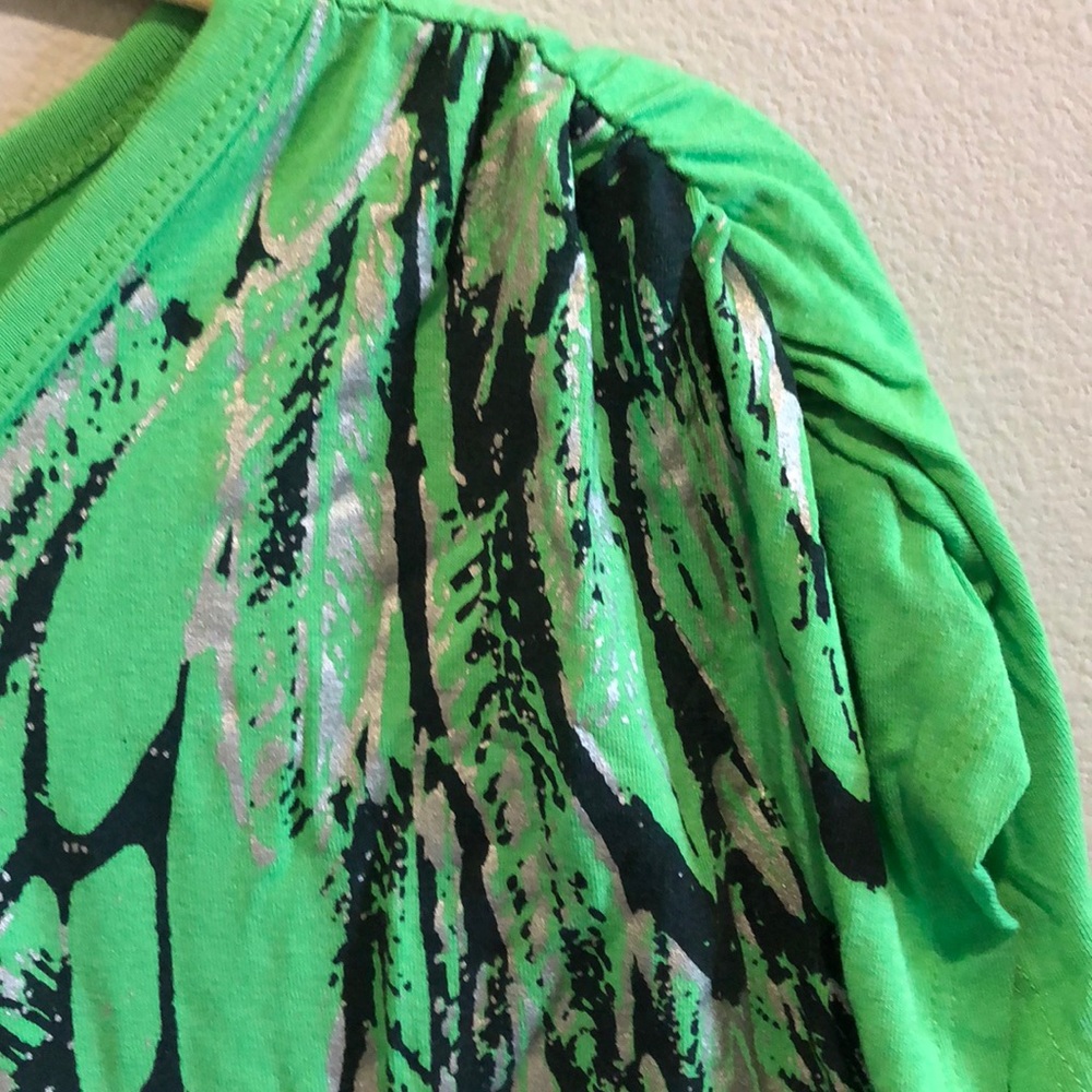 Tunic - Picture 3 of 4